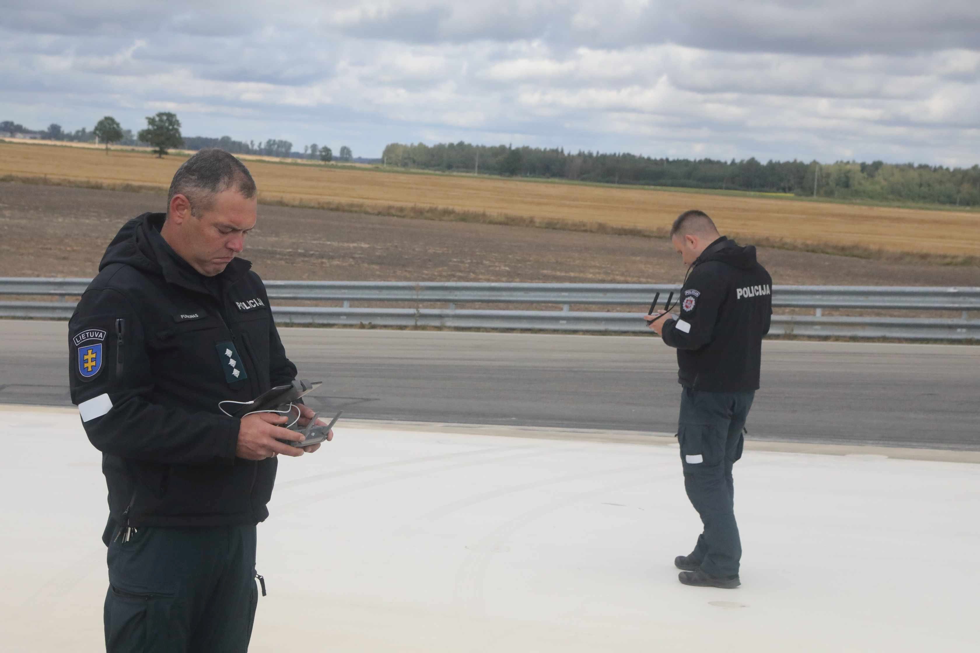 Surengti mokymai „Eismo (nusikalstamos veikos) įvykio vietos aerofotografinis fiksavimas" (5)